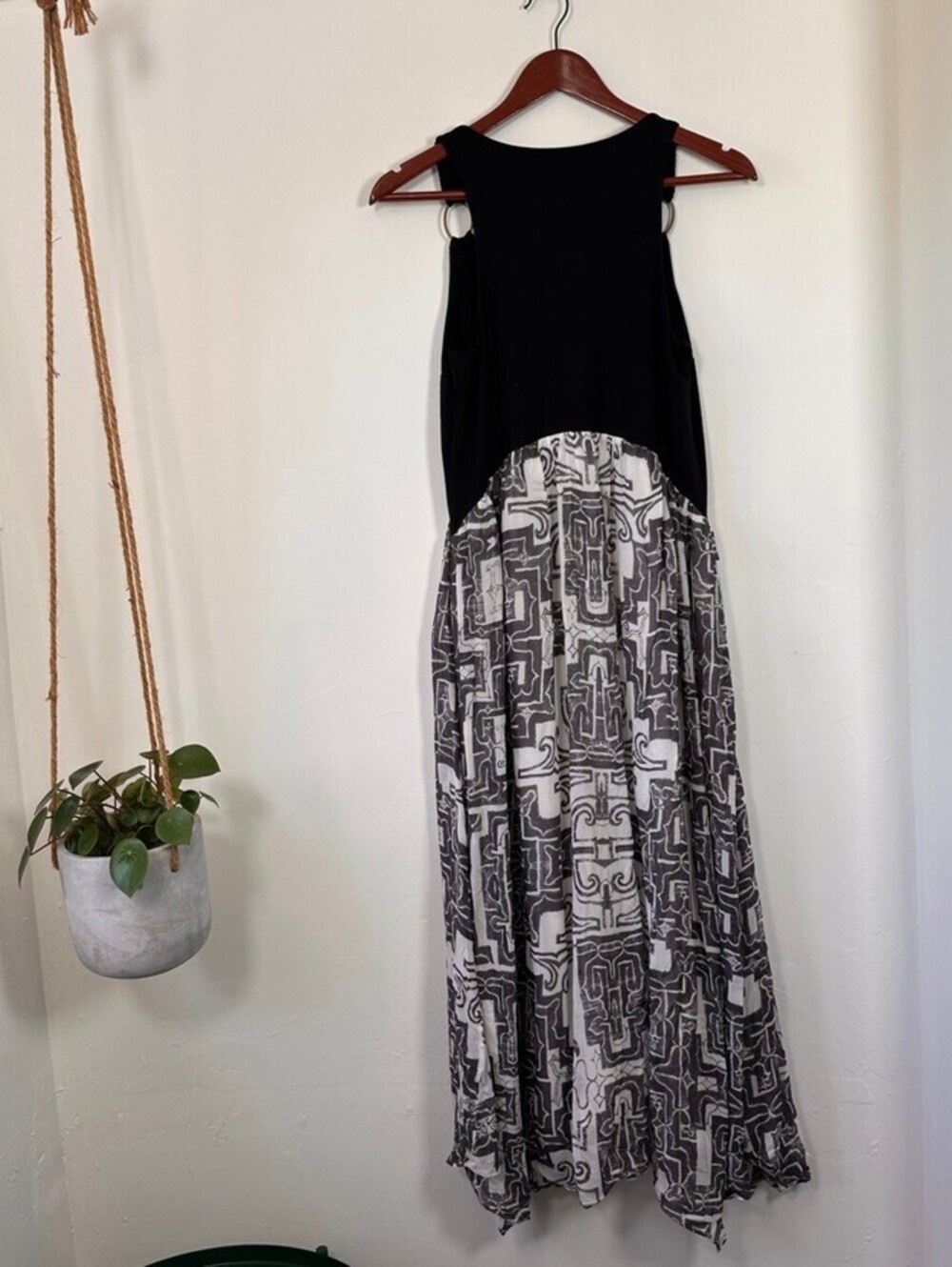 By Anthropologie Sleeveless Scoop-Neck Maxi Dress Size XS - Picture 8 of 10